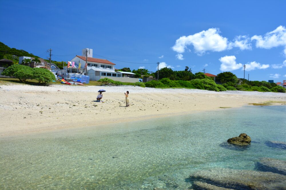 阿嘉島・前浜の綺麗な海