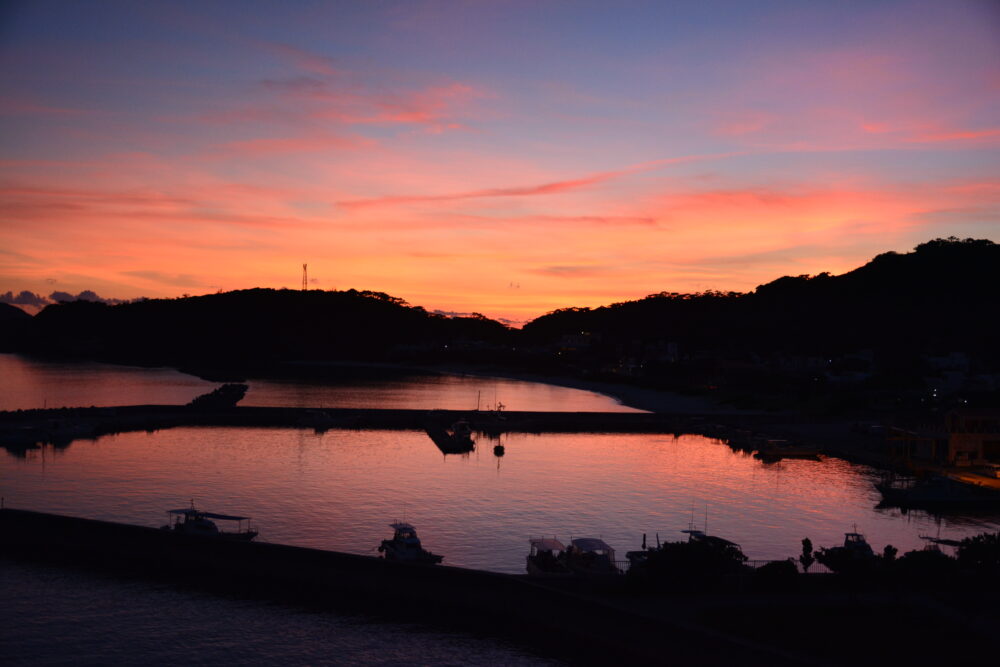 阿嘉島の阿嘉大橋から見た夕焼け