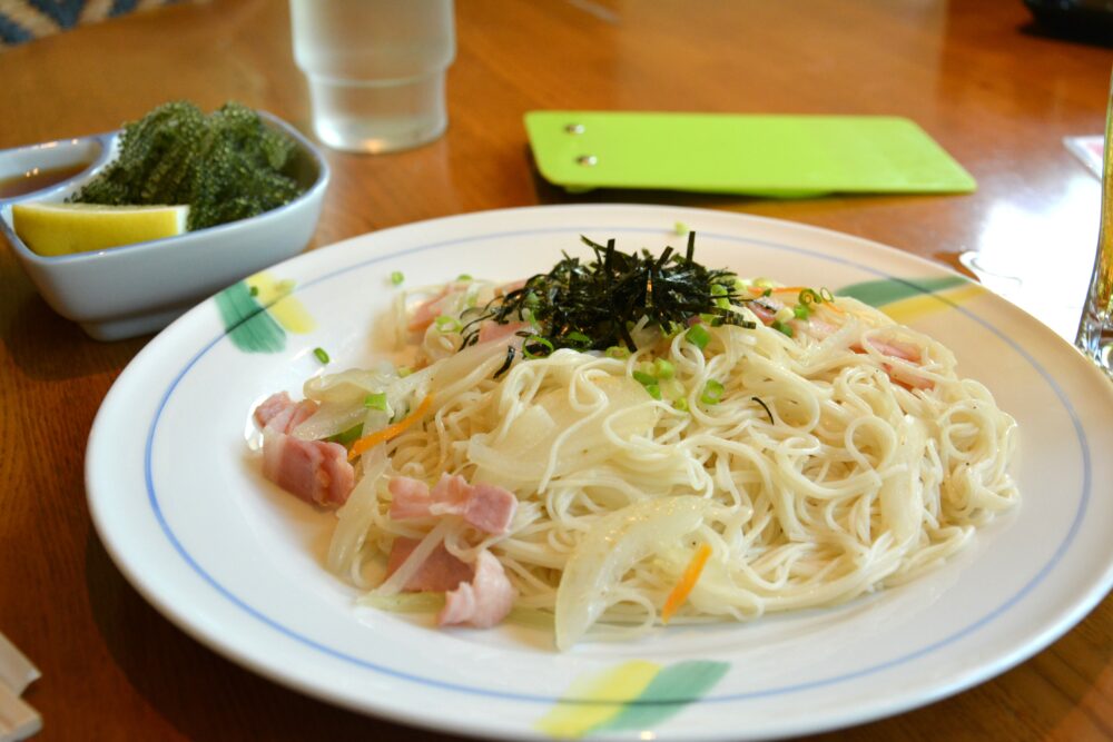 宮古空港で食べたそうめんちゃんぷる