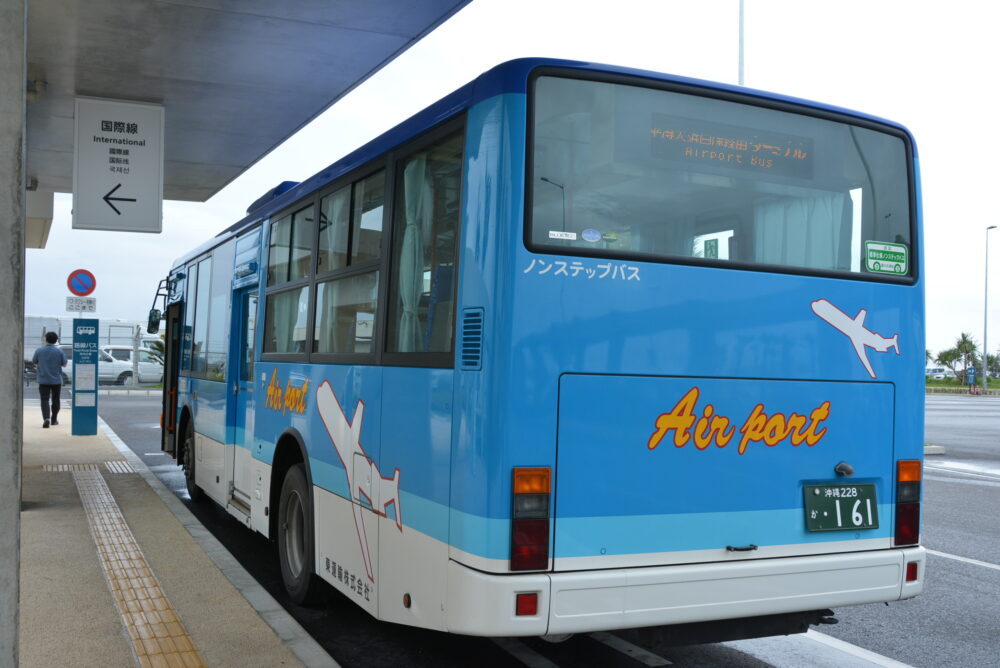 石垣空港に停車してる路線バス