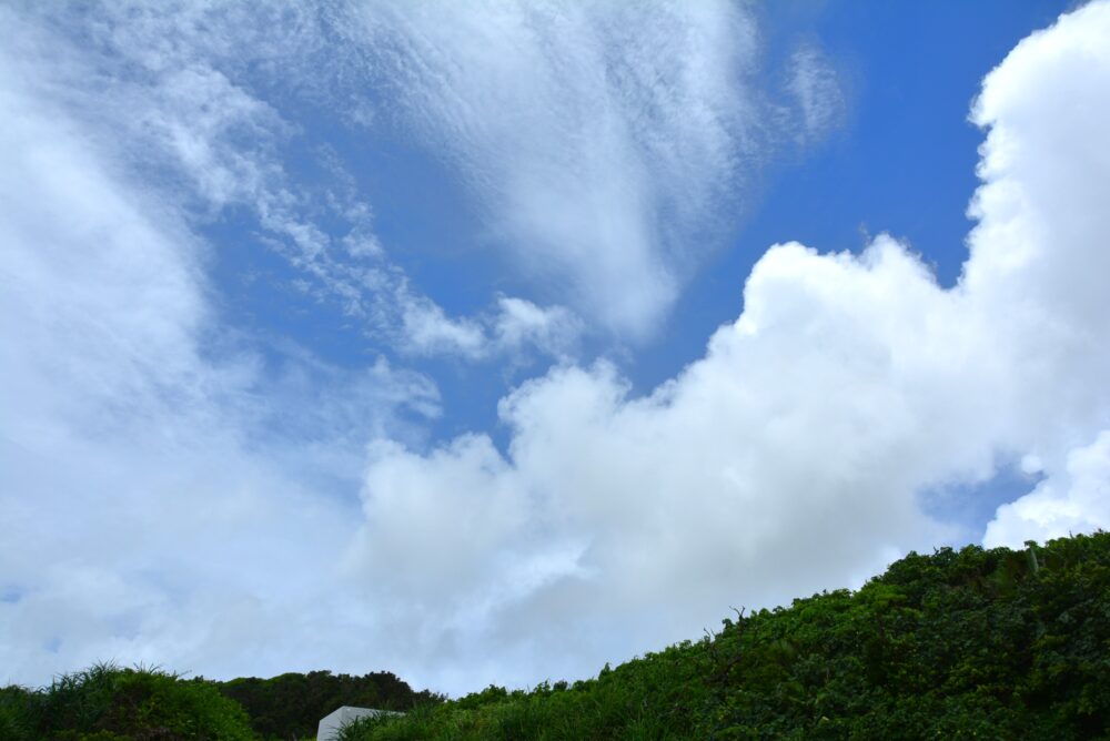 小浜島で見た青空