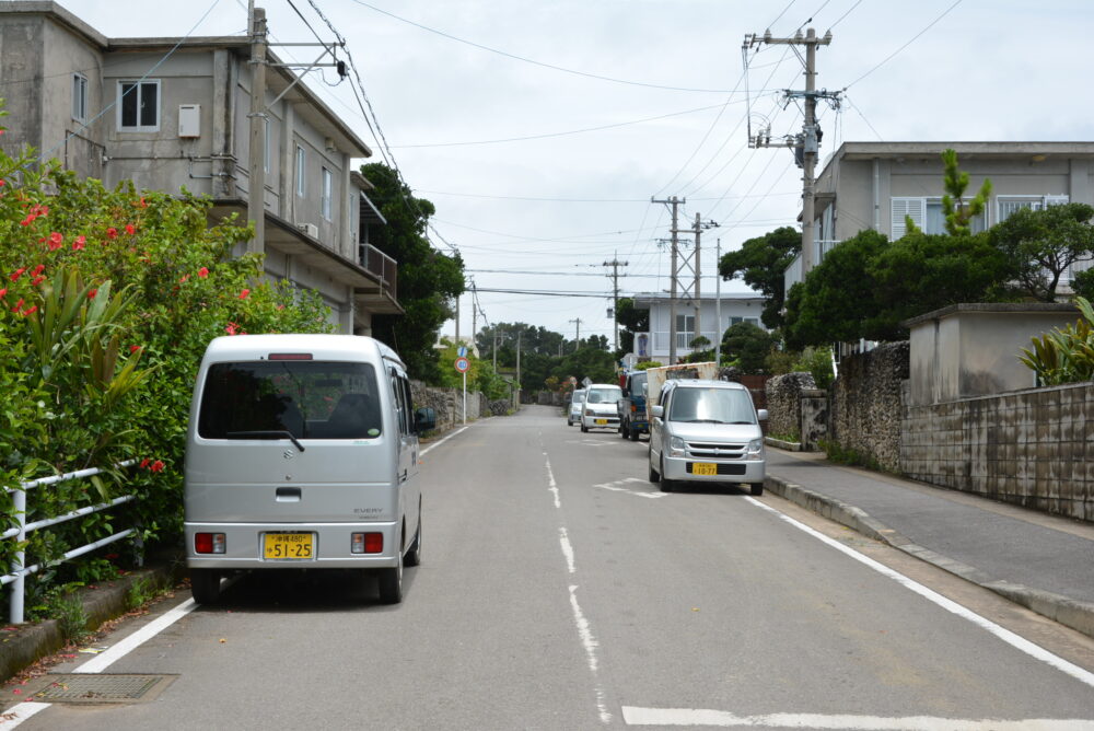 小浜島の市街地