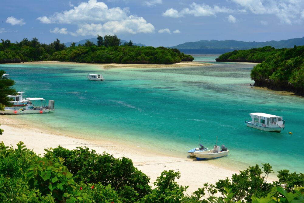 石垣島・川平湾の風景