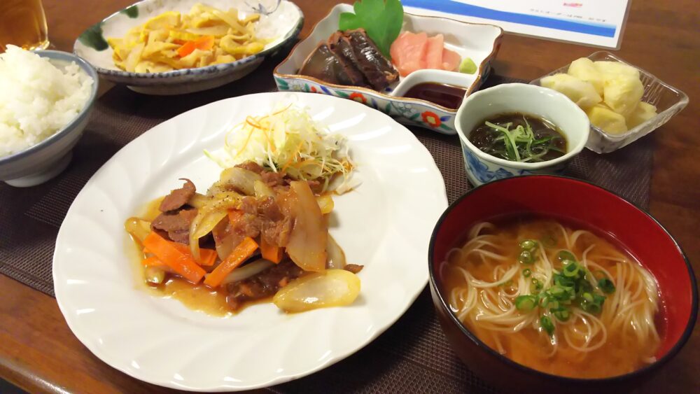 西表島・さわやか荘のご飯