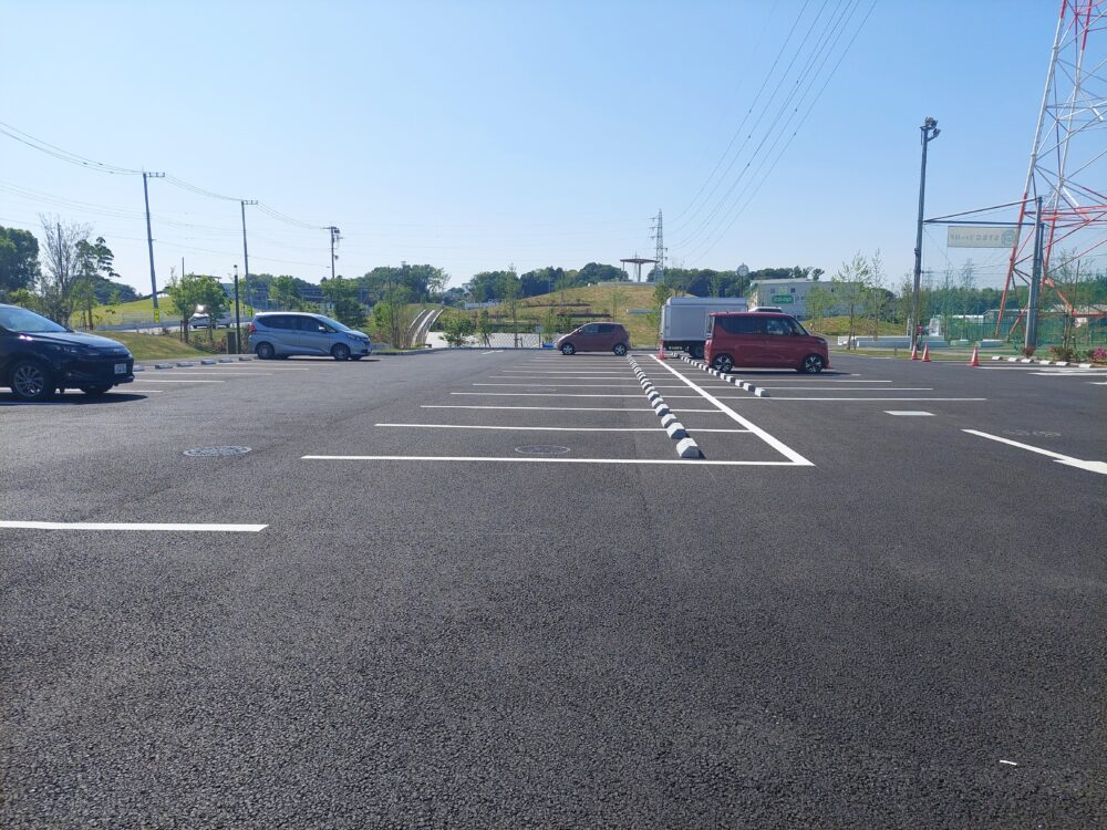 大和田水辺の丘公園の駐車場