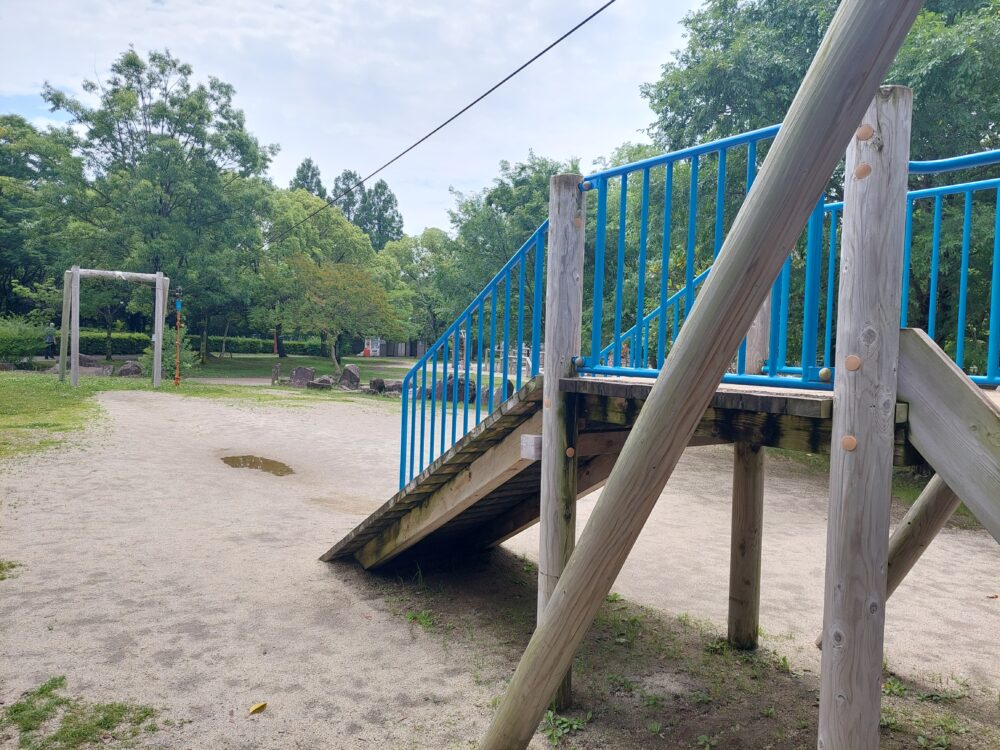 レジデンシャルパークSHOWA(庄和総合公園)のターザンロープ