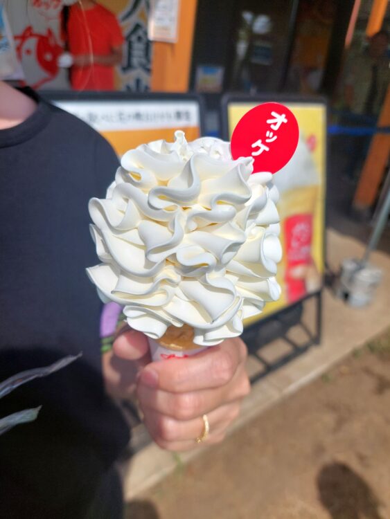 道の駅べに花の郷おけがわのオッケー桶川ソフト＆クレープのミルクソフト