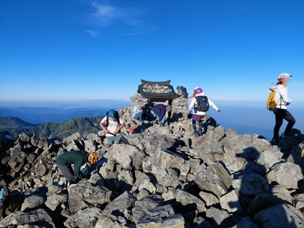 剱岳山頂
