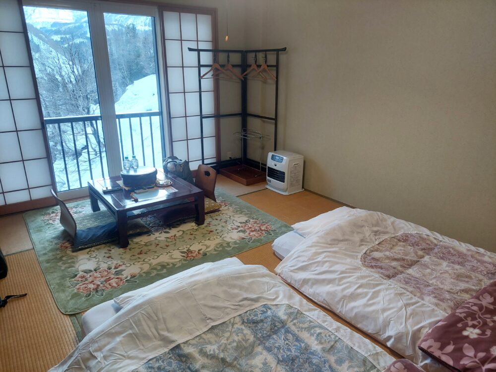 逆巻温泉 川津屋のお部屋