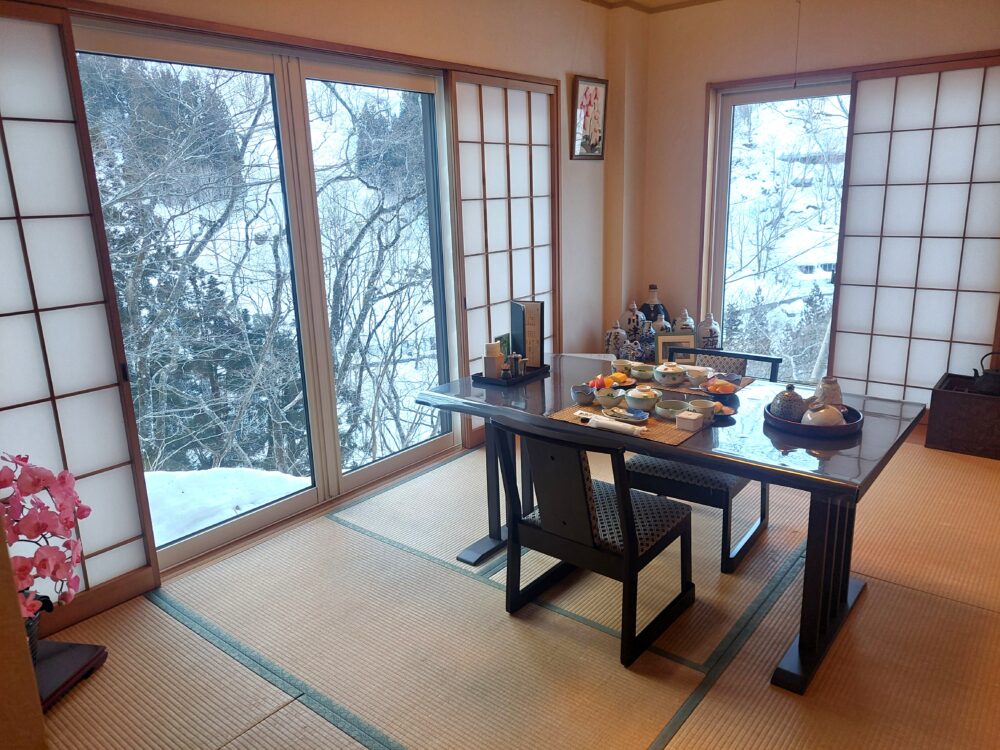 逆巻温泉 川津屋の朝食会場