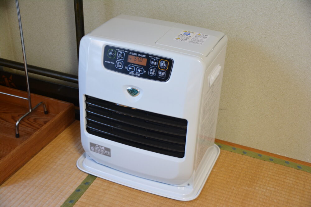 逆巻温泉 川津屋のストーブ