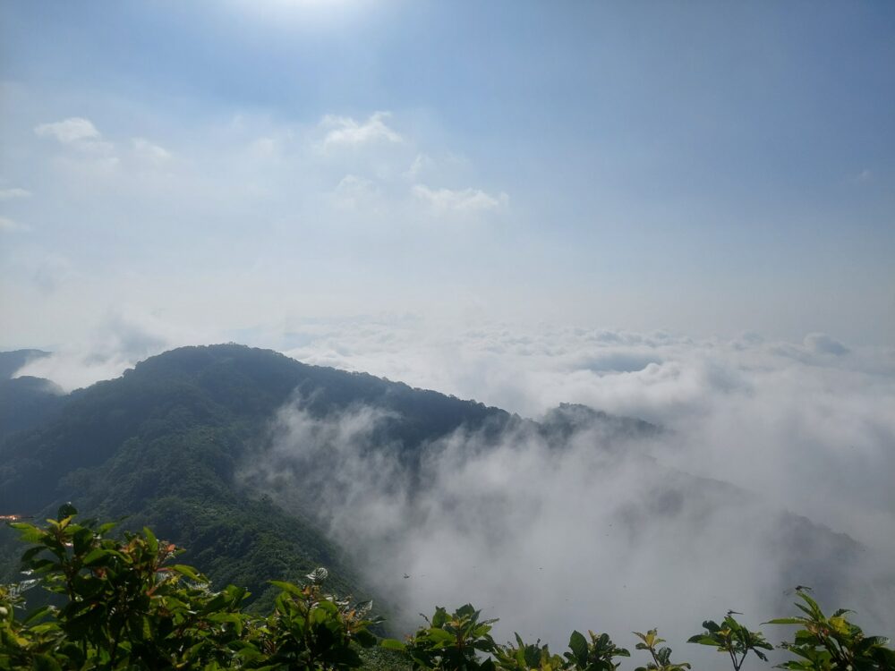 飯豊山から見た雲海