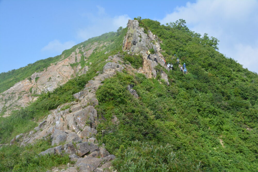 飯豊山の岩場