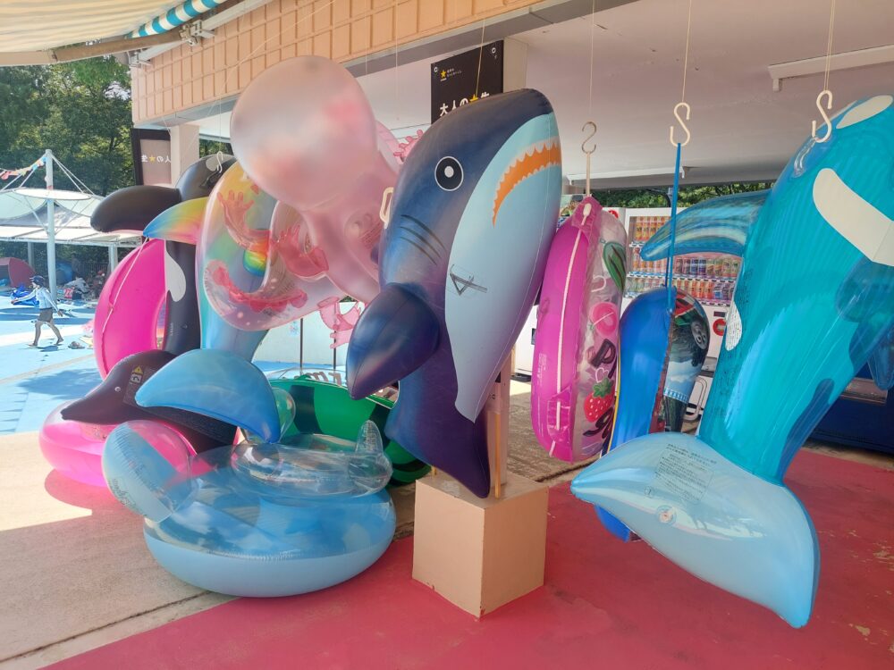 ニューサンピア埼玉おごせ・レジャープールで売ってる浮き輪